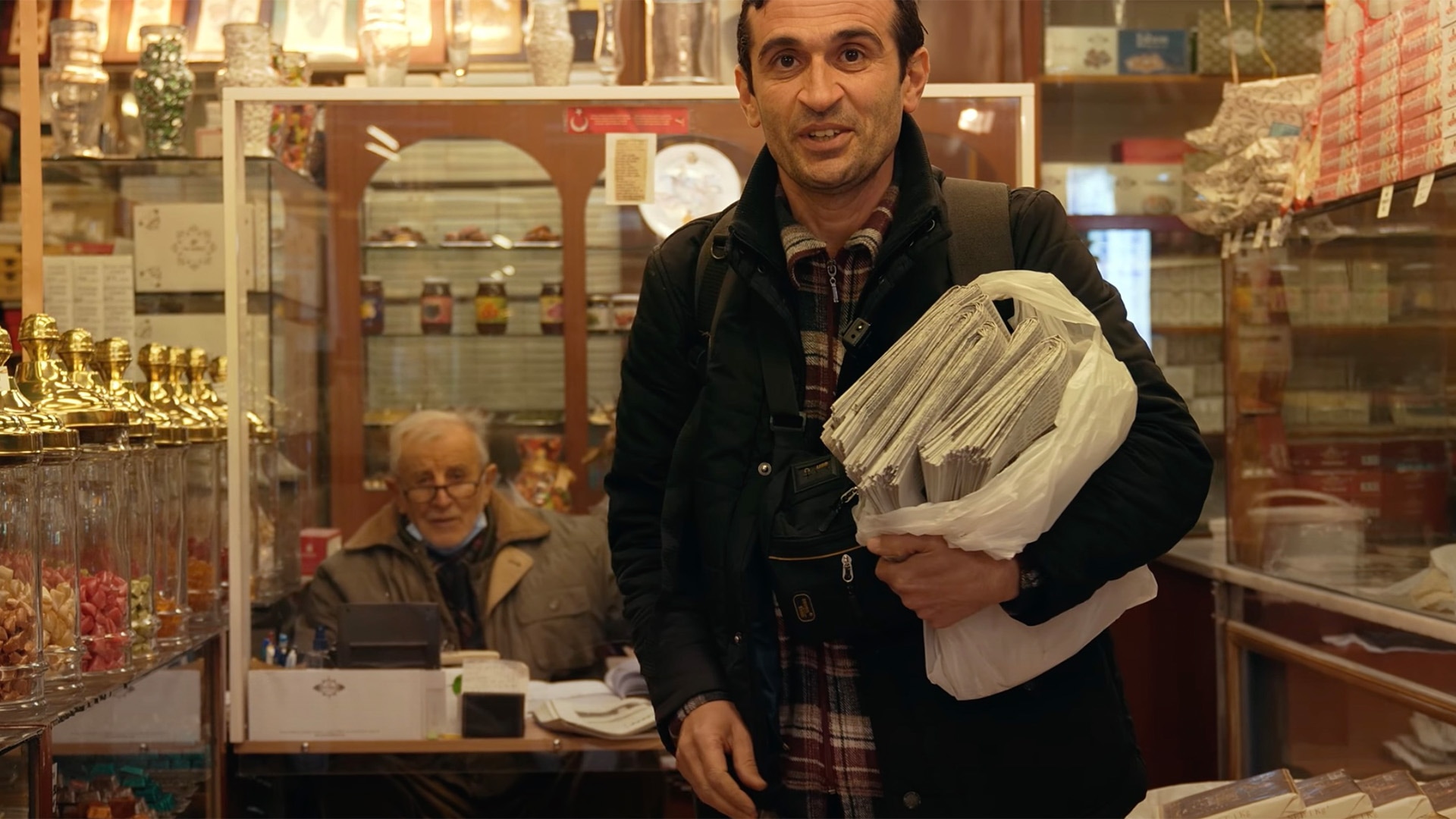 100: The Story of a Newspaper 