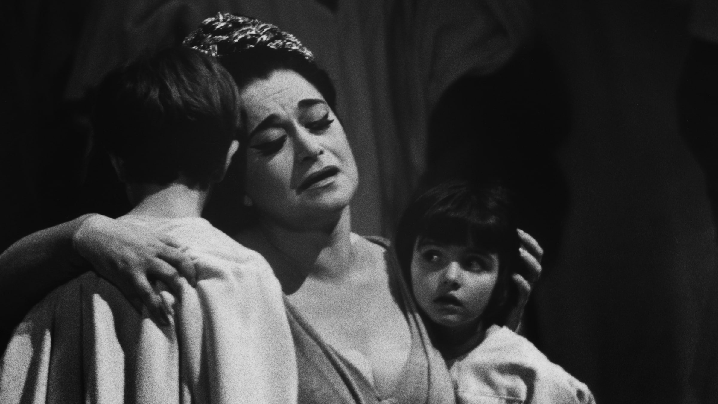 Leyla Gencer: La Diva Turca slide 0