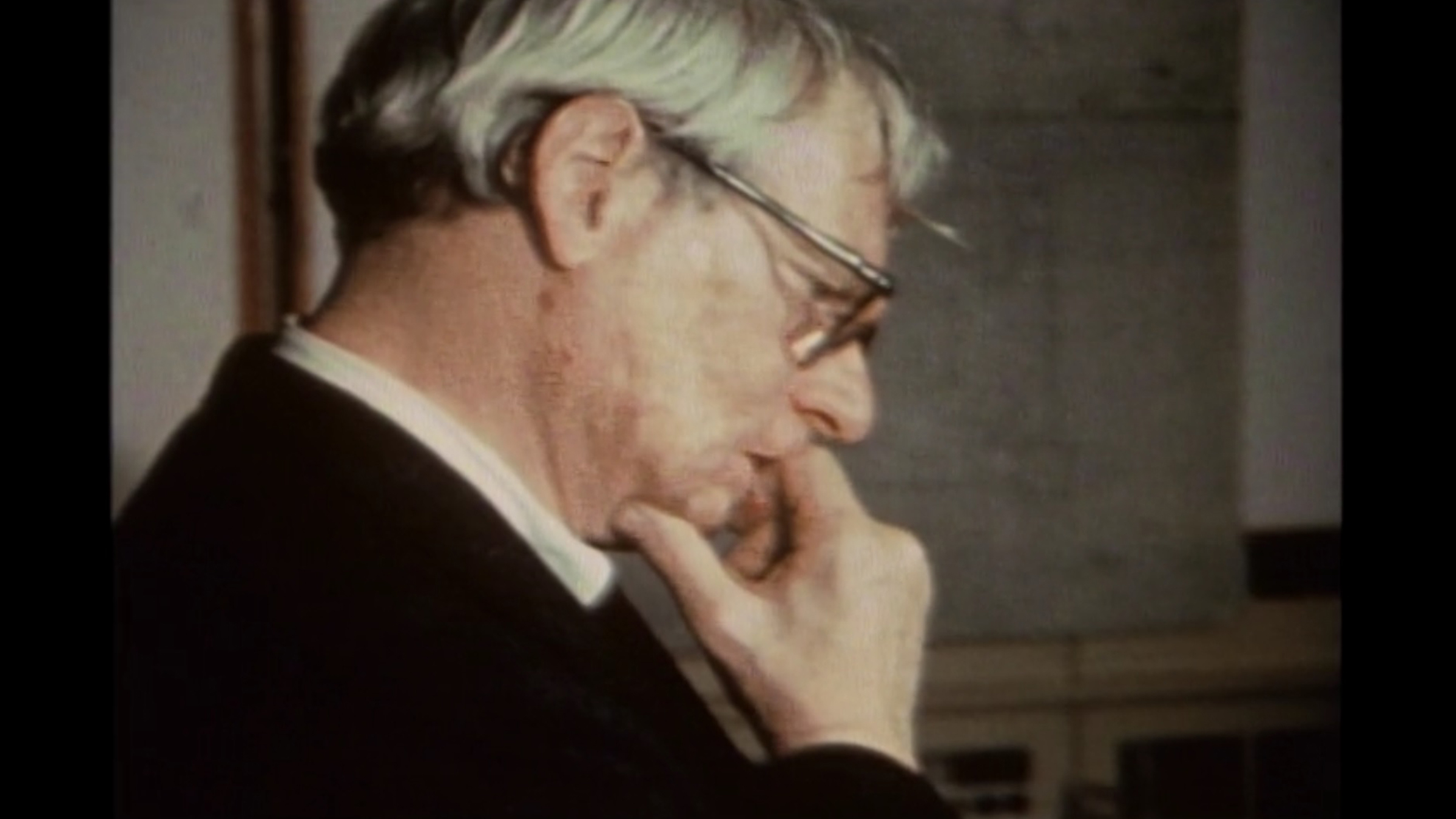 Louise Wimmer slide 0